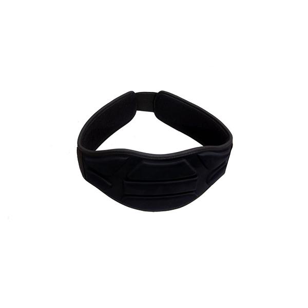 Closure detail — hook-and-loop fastening and reinforced stitching on Omabsing belt