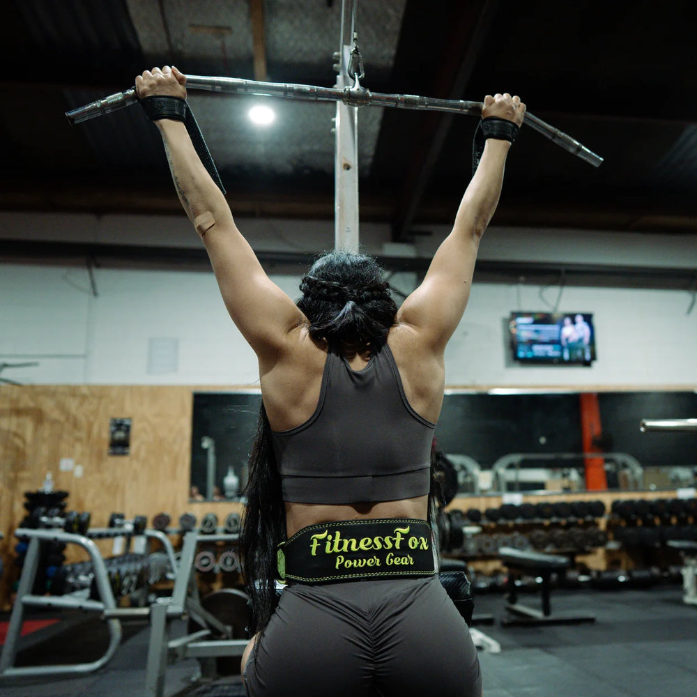 Fitness Fox 4-inch padded black leather lifting belt — front view with buckle