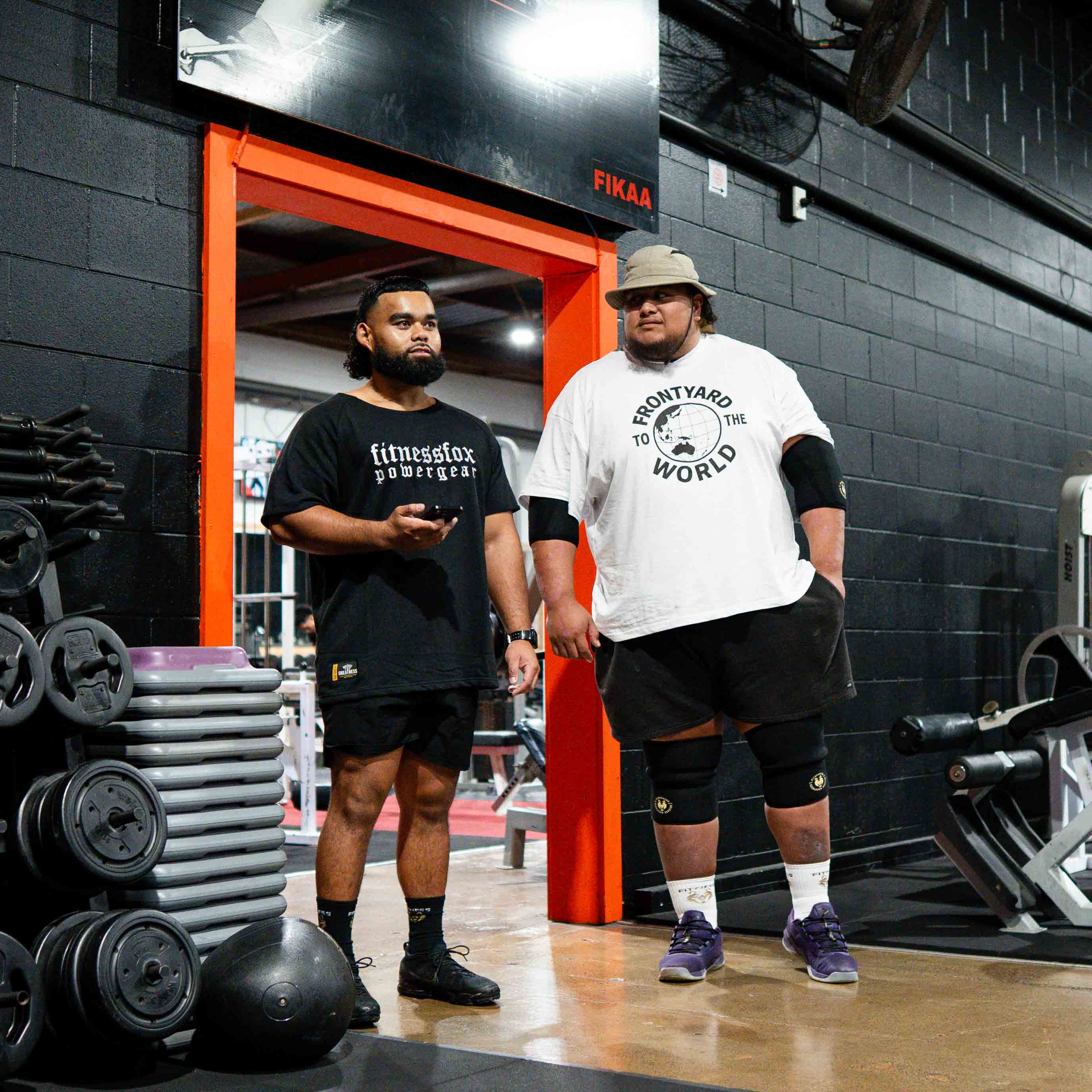 “Packaging and care card for Fitness Fox 7mm Pro knee sleeves explaining hand-wash cold and air-dry instructions to preserve performance.” 