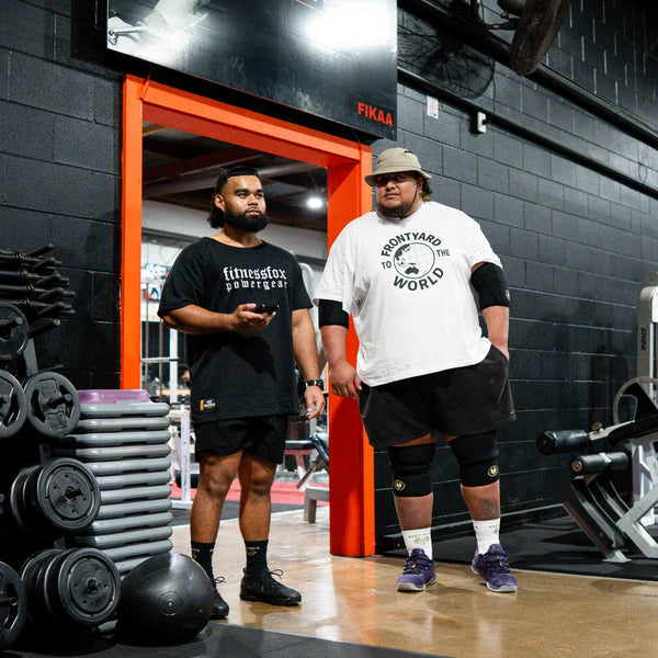 “Packaging and care card for Fitness Fox 7mm Pro knee sleeves explaining hand-wash cold and air-dry instructions to preserve performance.” 