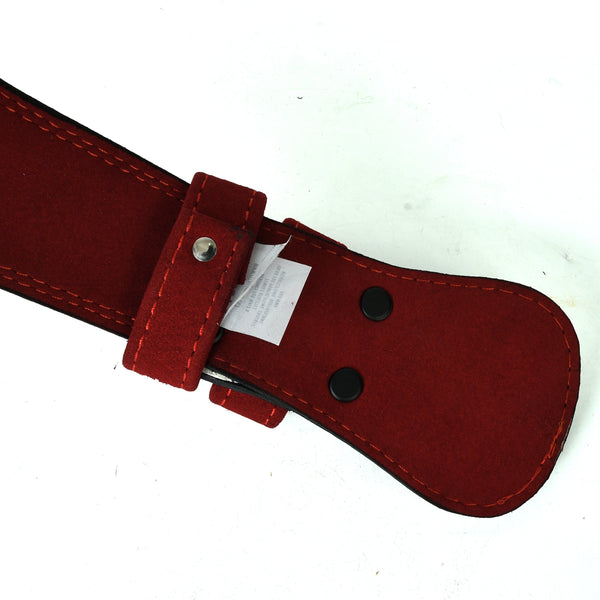 double-stitched edges and suede interior on the 4-inch white/burgundy lifting belt
