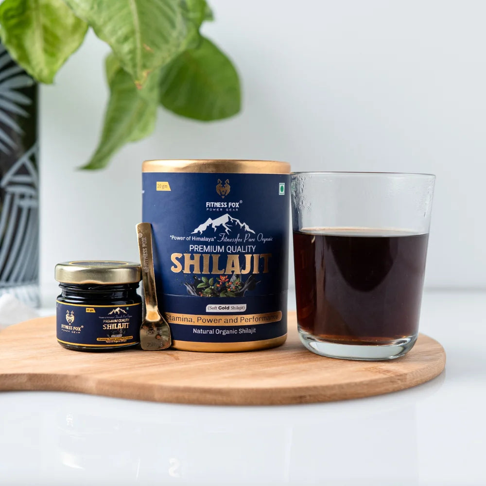 Close-up of Shilajit Gold resin on a quarter-scoop (≈250 mg) ready to dissolve, New Zealand