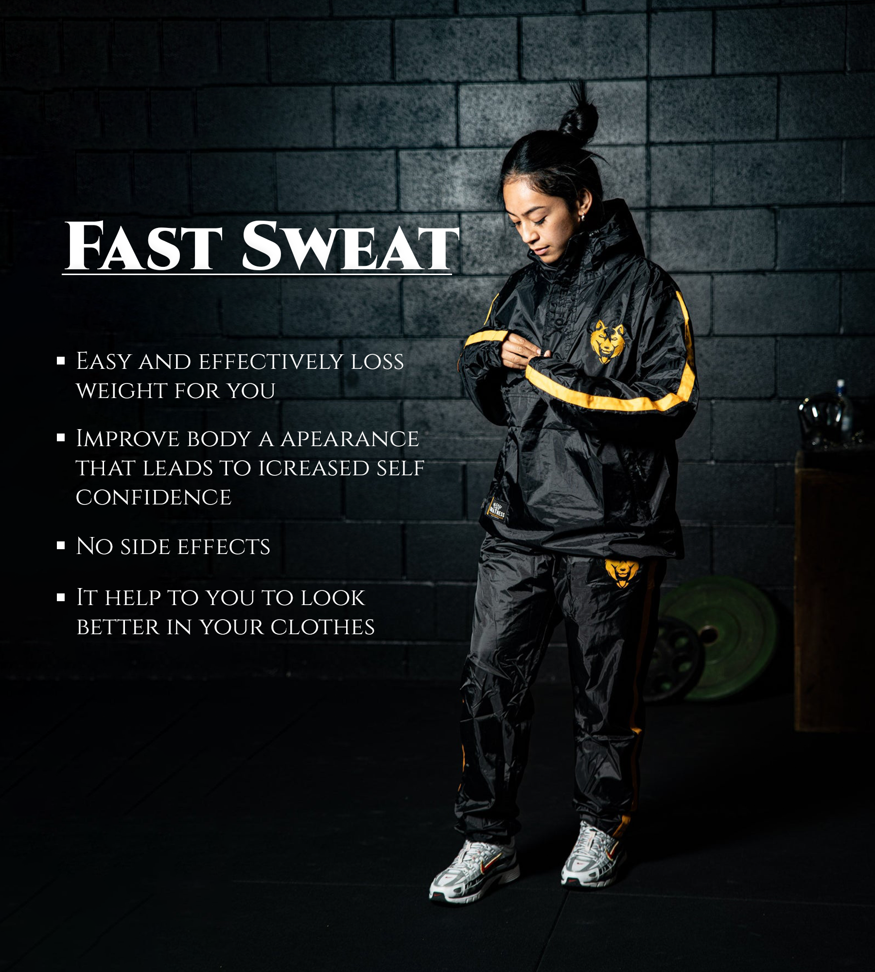 Detail shot of zipper pockets on the hooded sauna jacket, demonstrating secure storage for essentials without compromising heat retention or range of motion. 